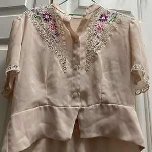 Cute vintage top